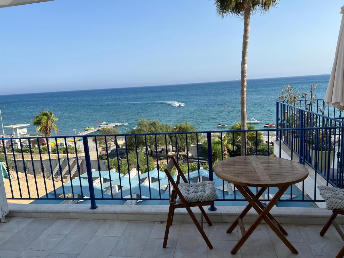 Pissouri Beach Front Apartments エクステリア 写真