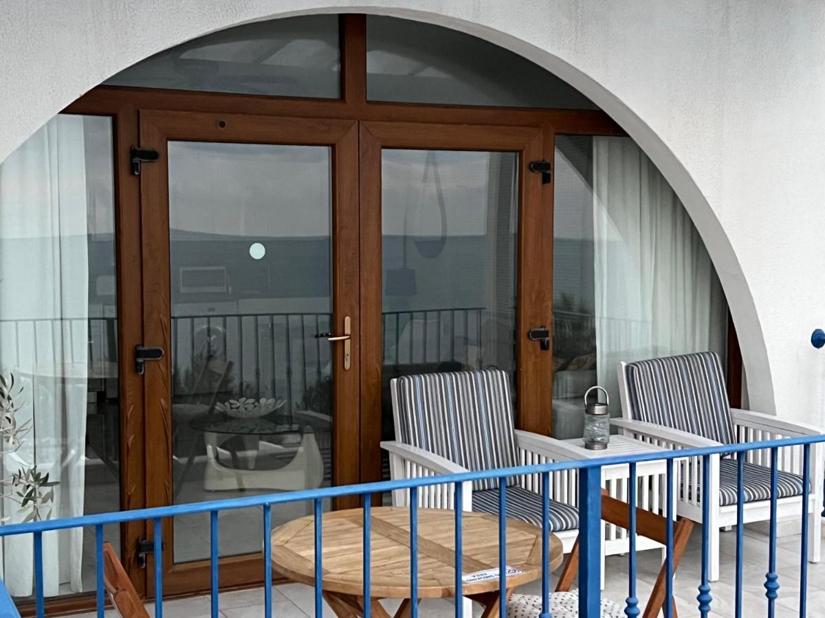 Pissouri Beach Front Apartments エクステリア 写真