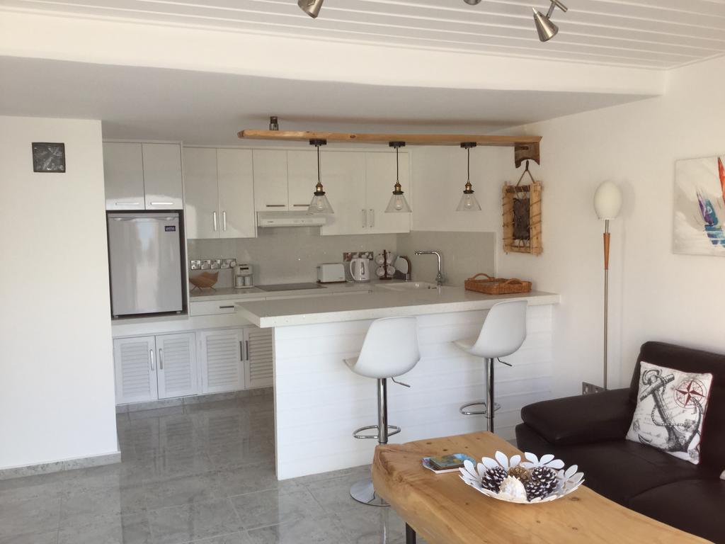 Pissouri Beach Front Apartments エクステリア 写真