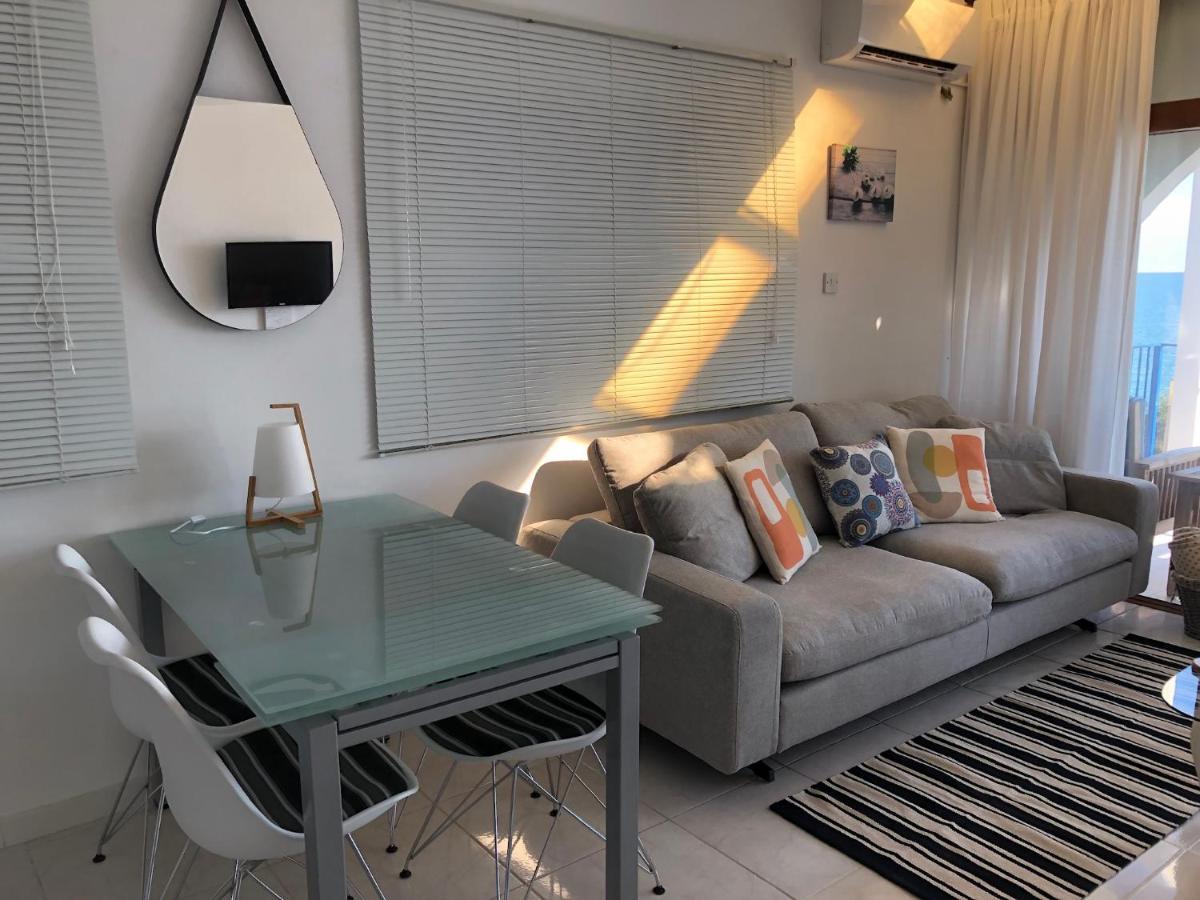 Pissouri Beach Front Apartments エクステリア 写真