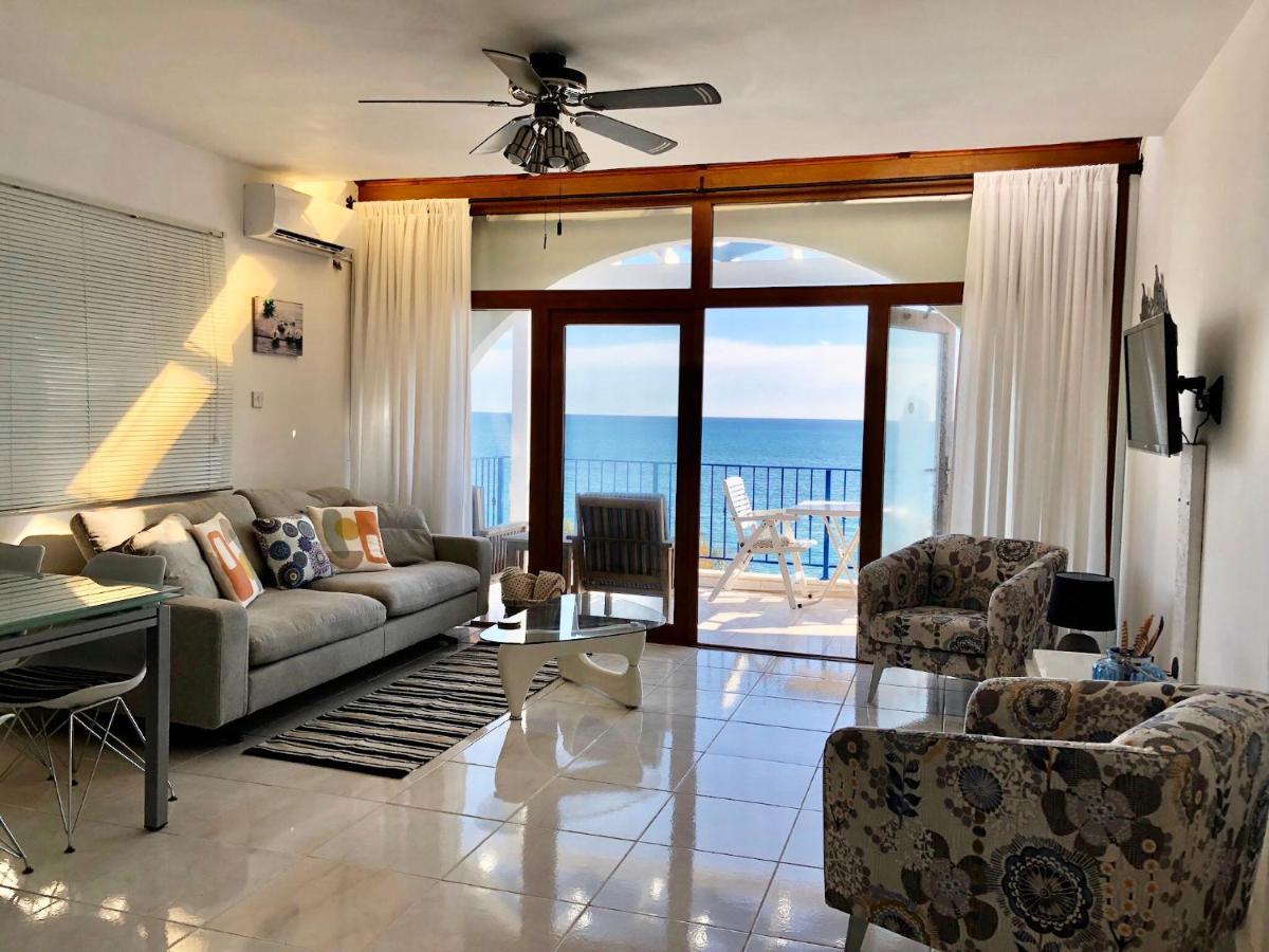 Pissouri Beach Front Apartments エクステリア 写真